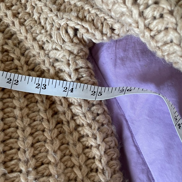 Chunky Sweater - Picture 4 of 5